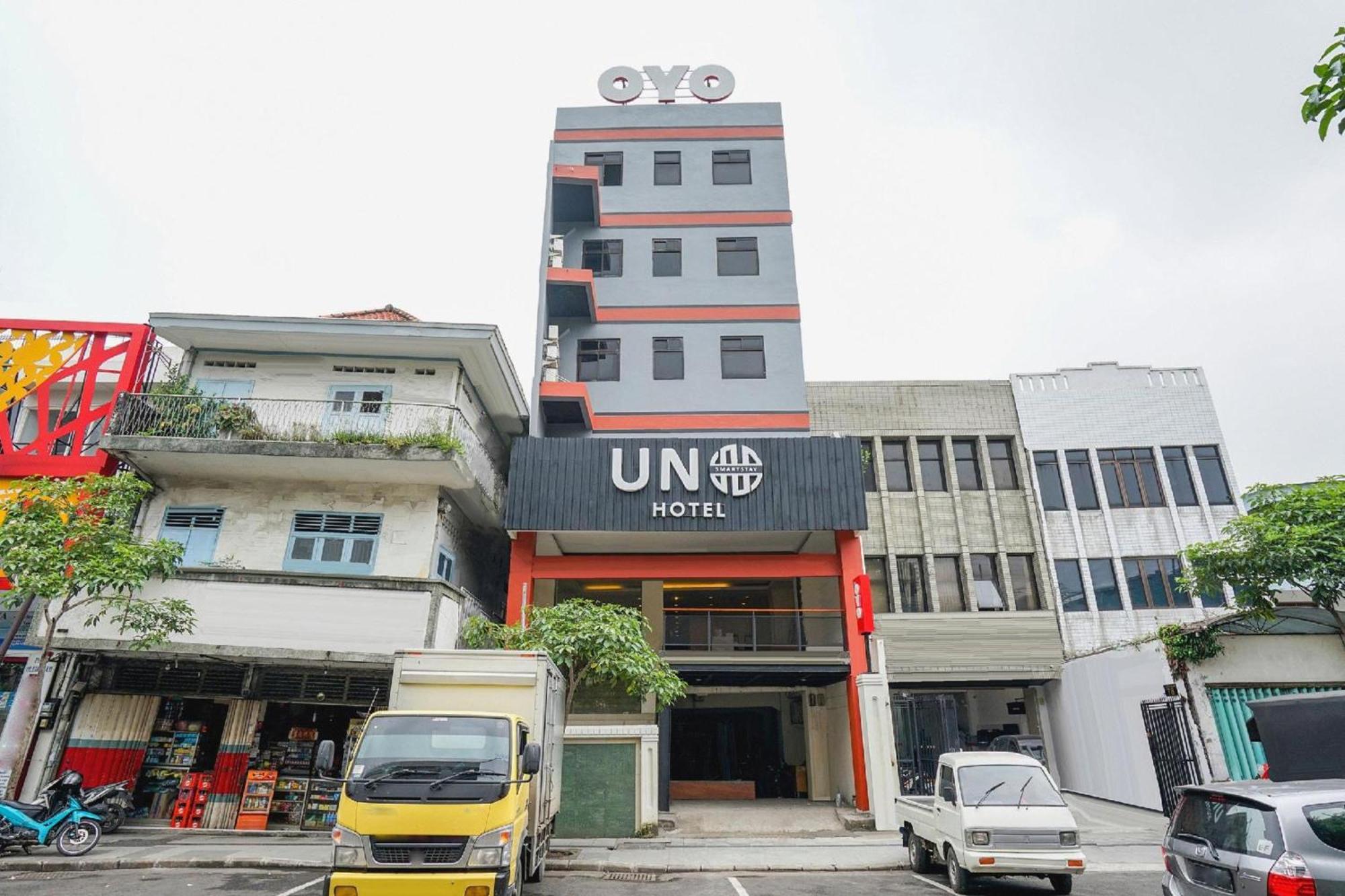 Hotel O Genteng Near Genteng Market Formerly Uno Hotel Surabaya Exterior photo