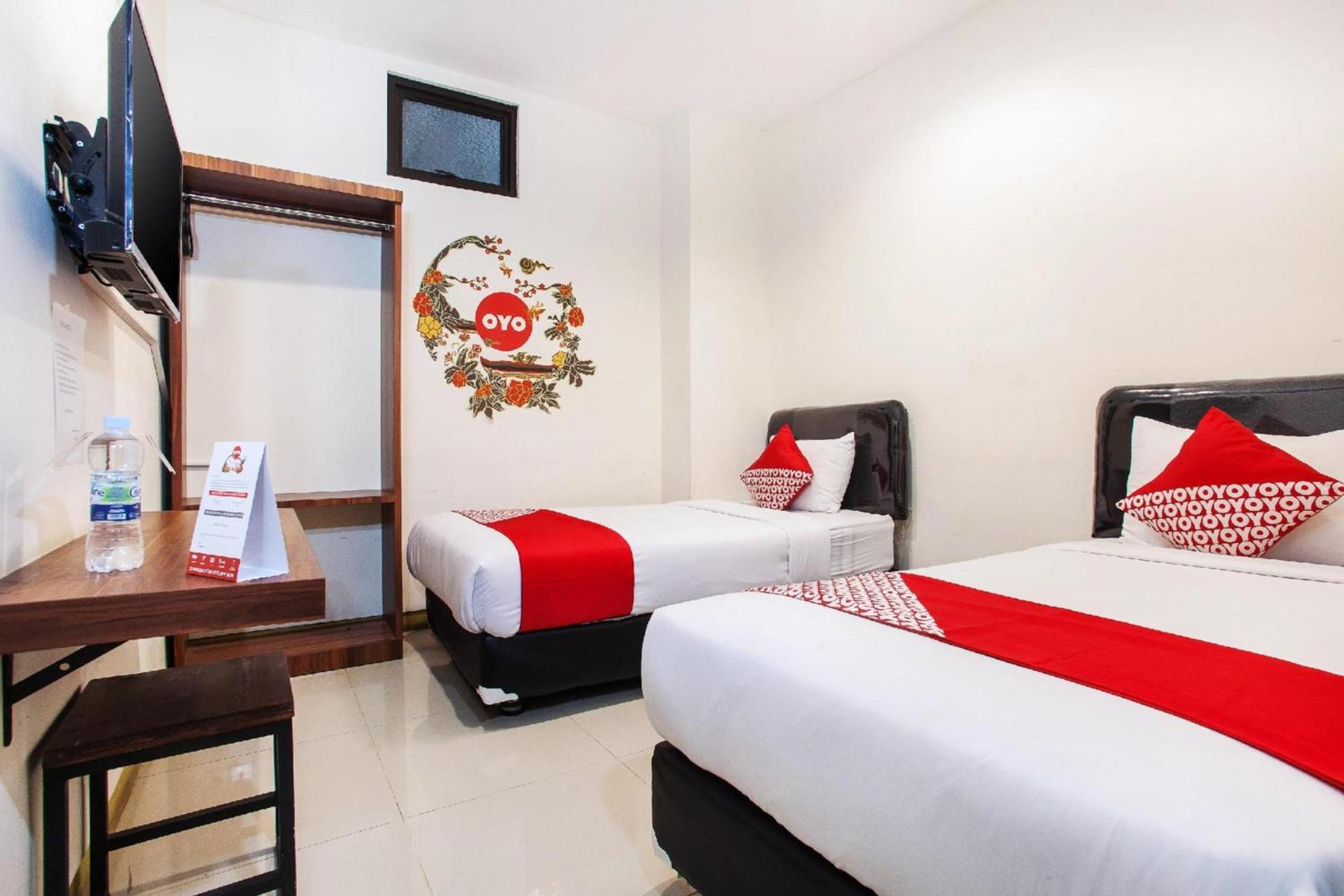 Hotel O Genteng Near Genteng Market Formerly Uno Hotel Surabaya Exterior photo
