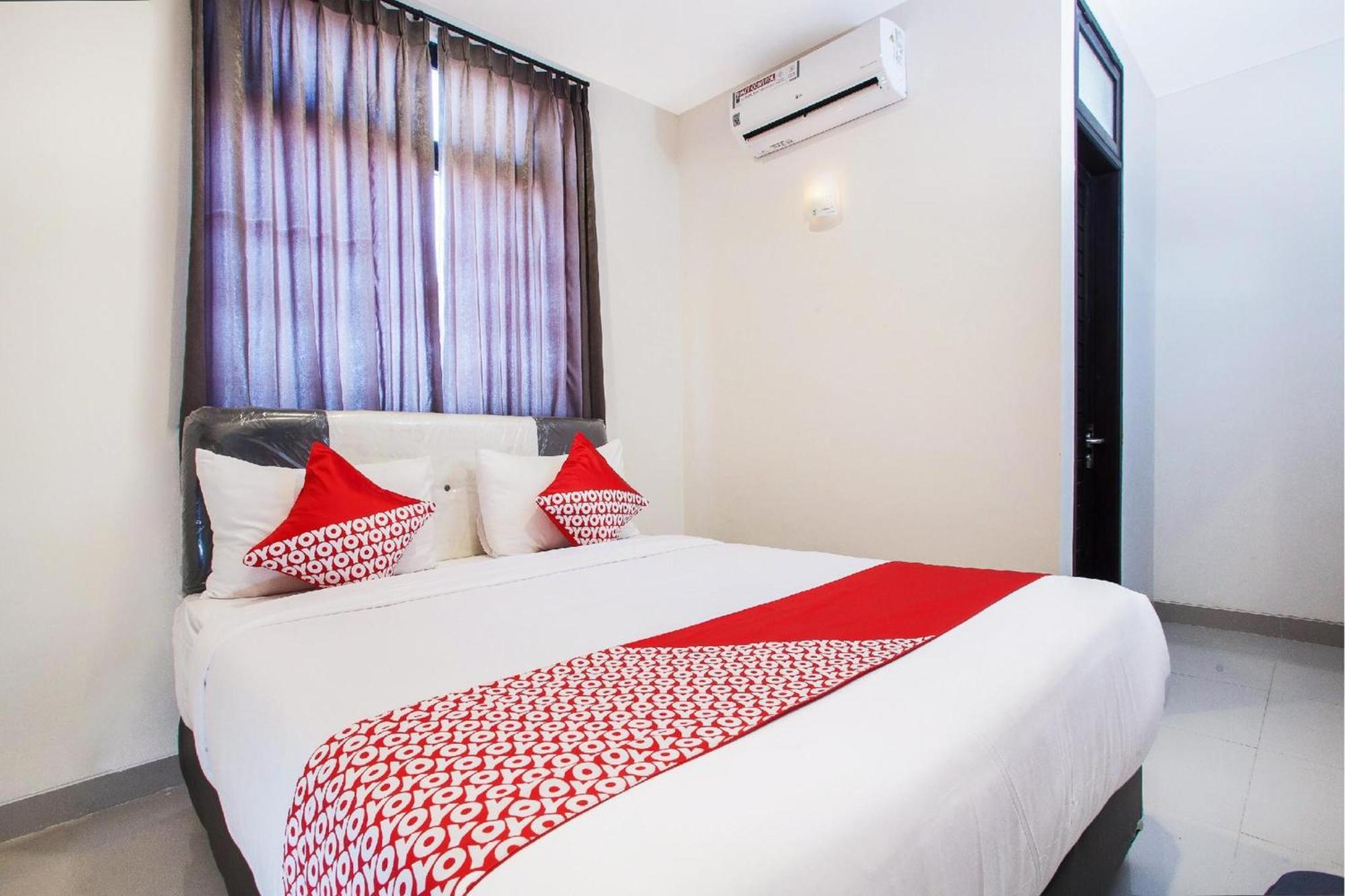 Hotel O Genteng Near Genteng Market Formerly Uno Hotel Surabaya Exterior photo