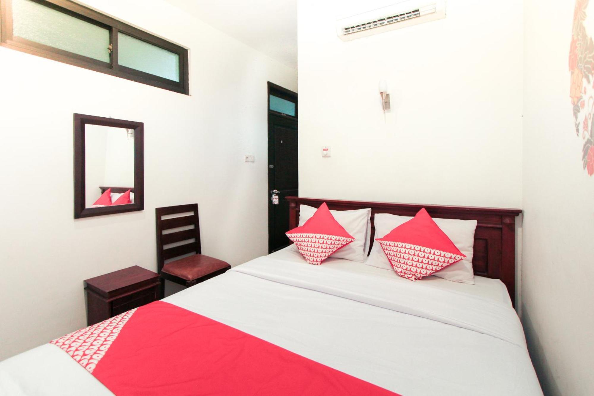 Hotel O Genteng Near Genteng Market Formerly Uno Hotel Surabaya Exterior photo