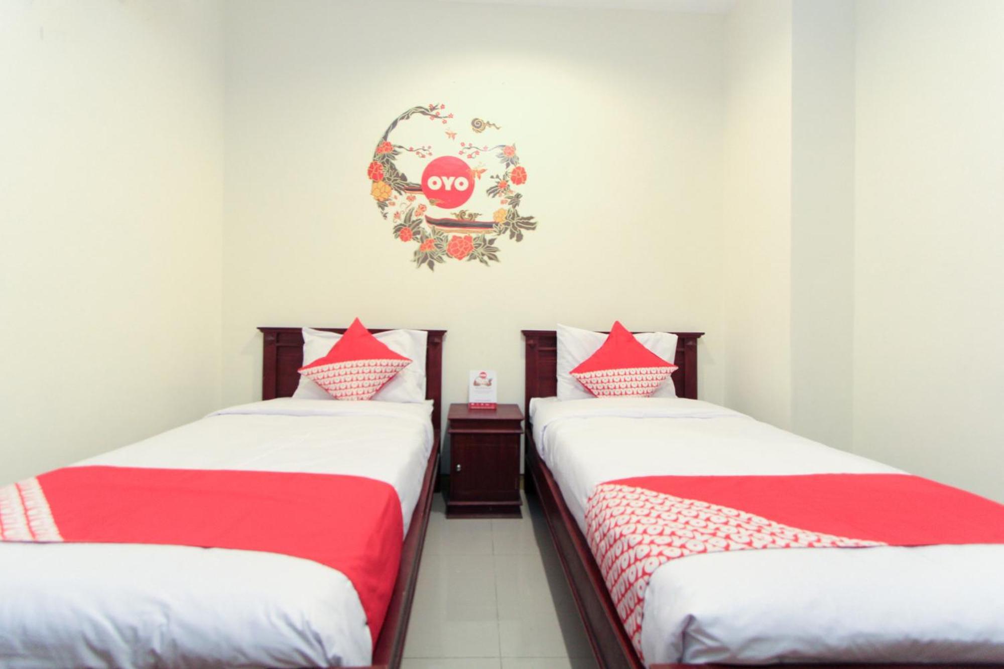 Hotel O Genteng Near Genteng Market Formerly Uno Hotel Surabaya Exterior photo