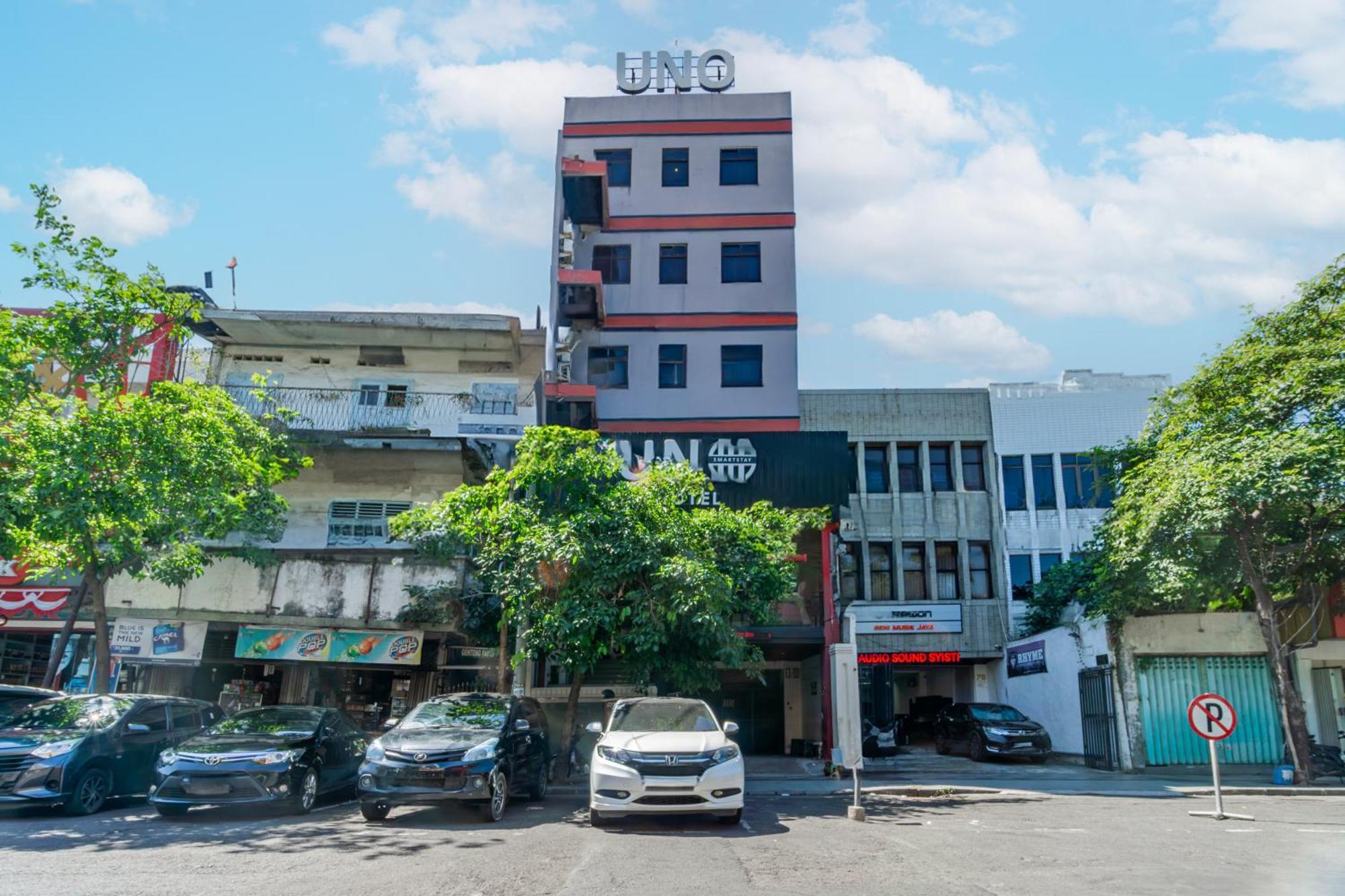 Hotel O Genteng Near Genteng Market Formerly Uno Hotel Surabaya Exterior photo